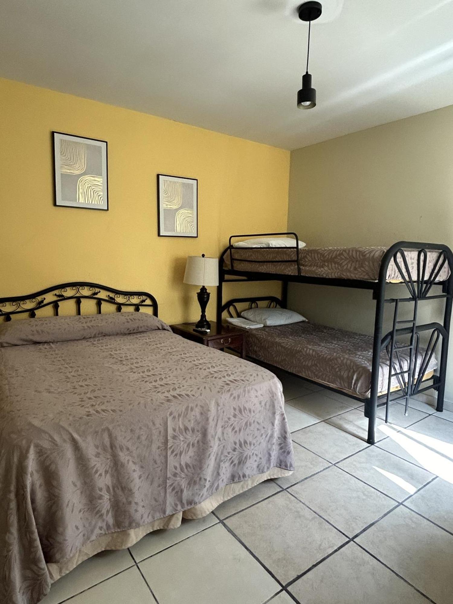 Hotel Andoria San Salvador Luaran gambar