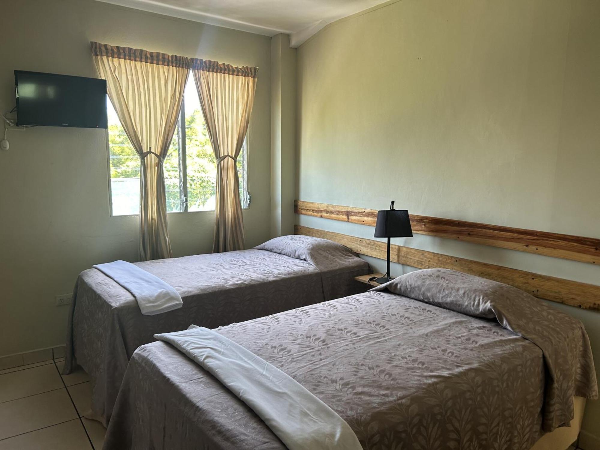 Hotel Andoria San Salvador Luaran gambar
